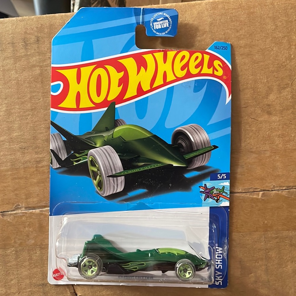 Hot Wheels Cloud Cutter New